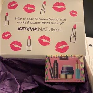 🎁💯🆕Tarte girl boss goodies skin & color set